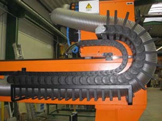 Stable clamp chain