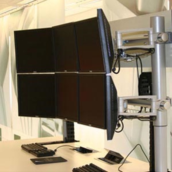 height adjustable monitor (front)