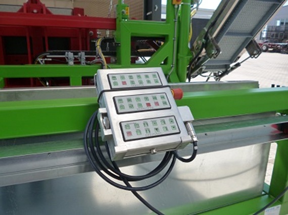 CAN bus cable application in harvesting technology