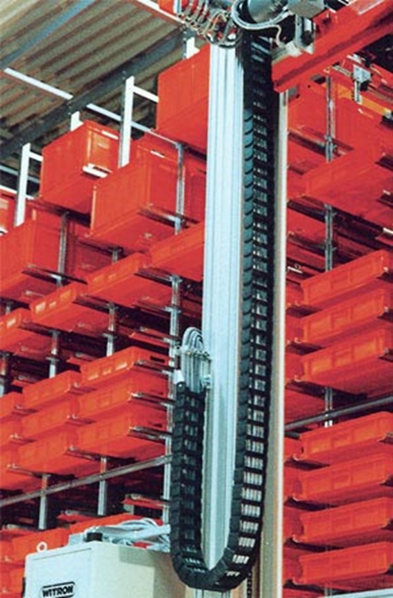 Vertical Cable Management with echain® Cable Carriers igus®