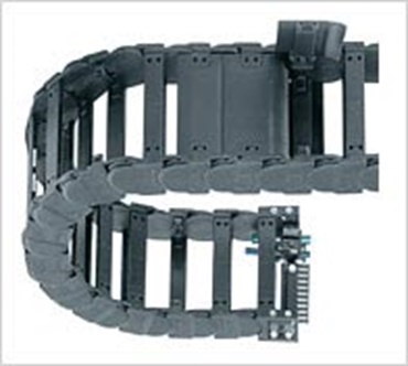 E4/4 Energy Chains cable carriers